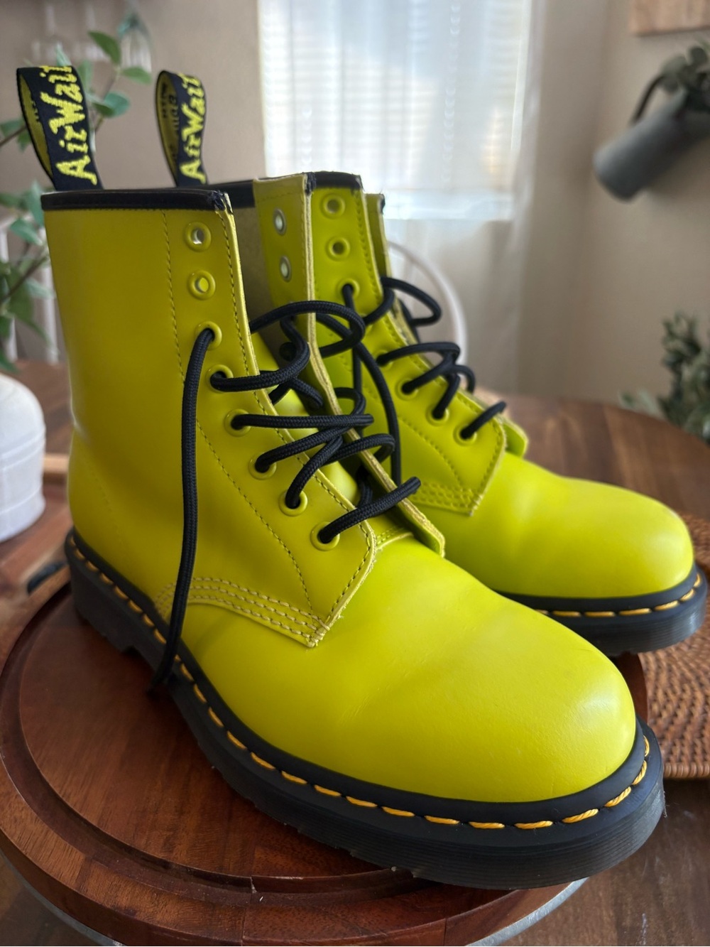 Dr. Martens 1460 Smooth Yellow Leather Combat Boots Lace Up Women's Size 8